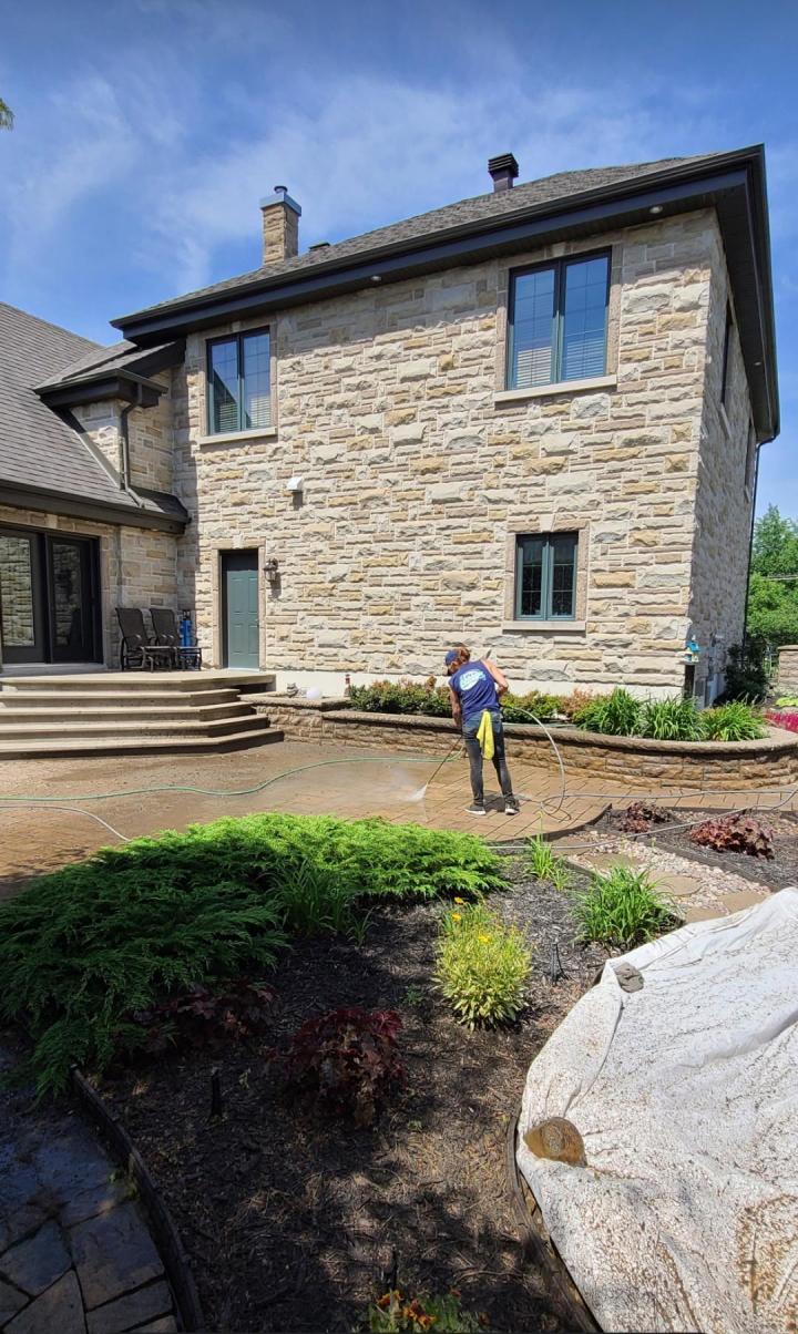 Nettoyage de toiture Centre-du-Québec